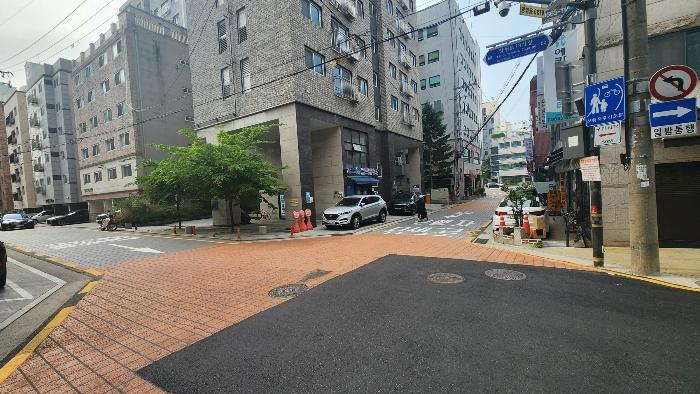 사진 04