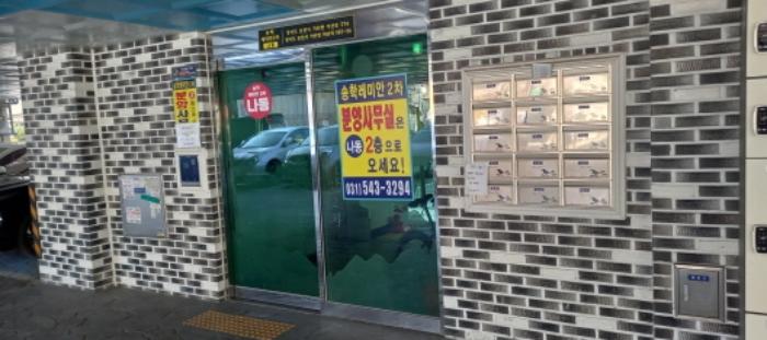 사진 04