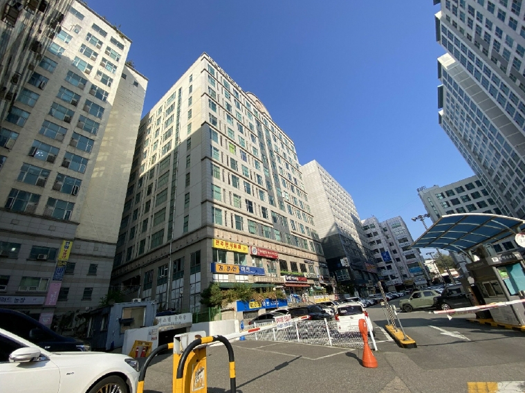 사진 03