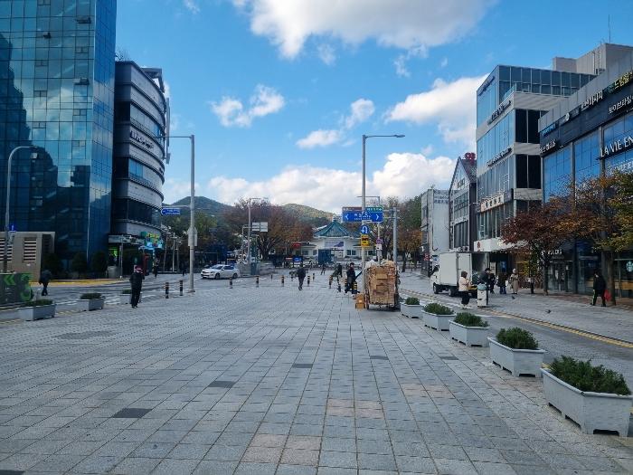 사진 02