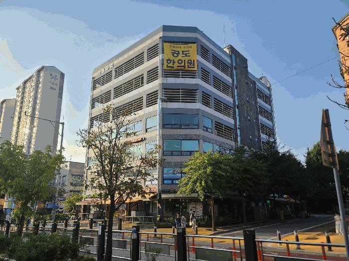 사진 03