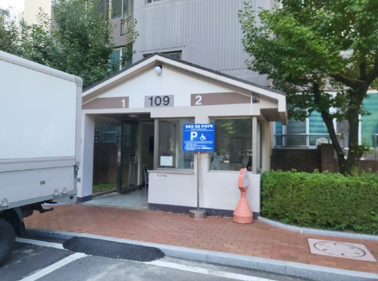 사진 04