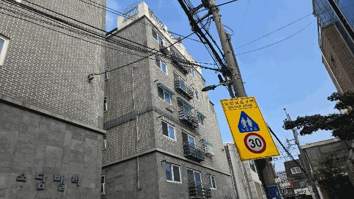 사진 03