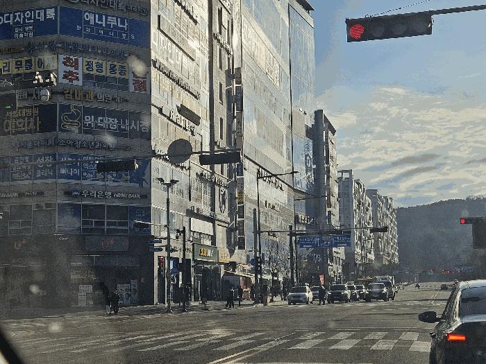 사진 04