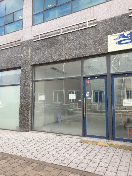 사진 04