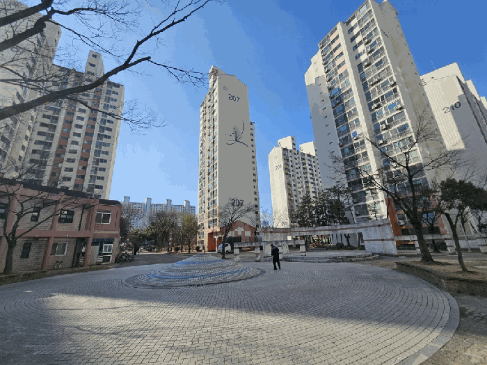 사진 03