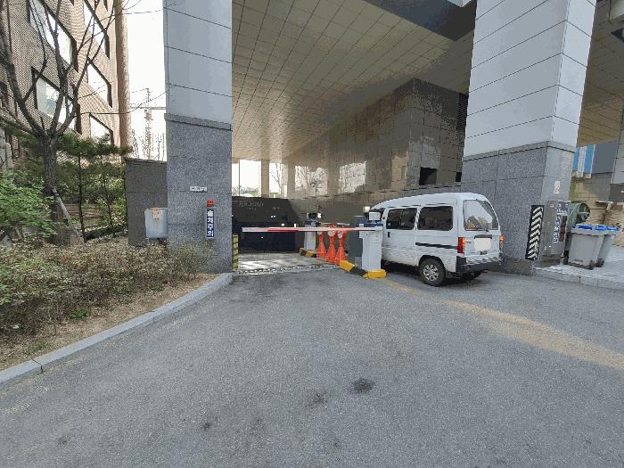 사진 03
