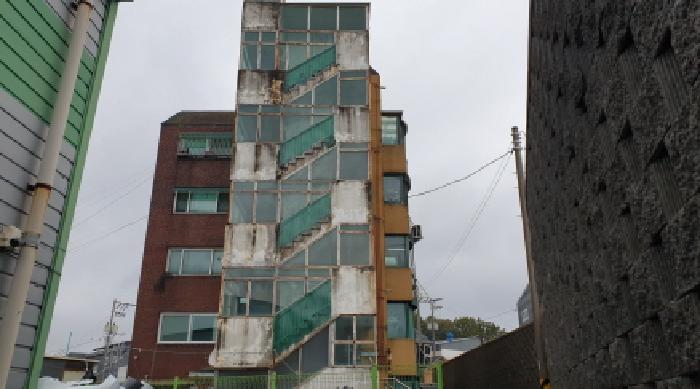 사진 03