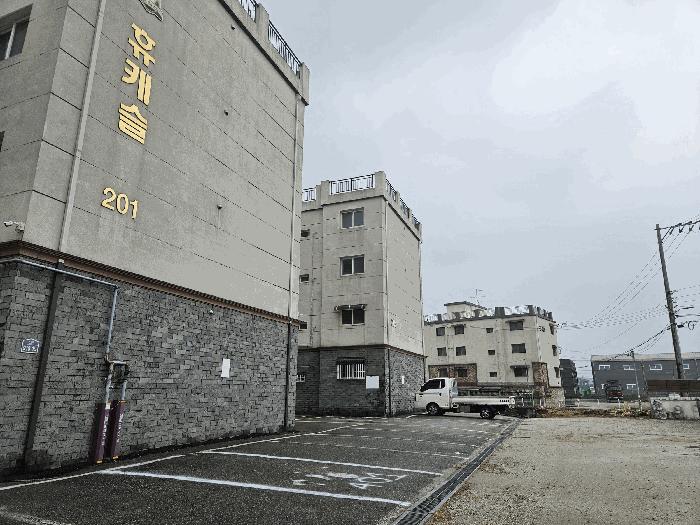 사진 04
