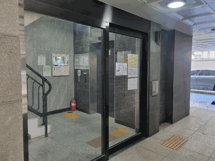 사진 02