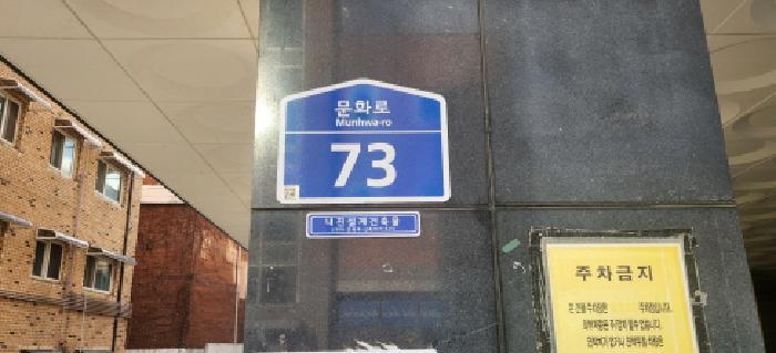 사진 03
