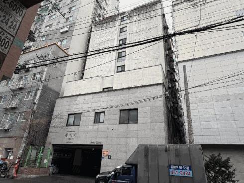 사진 04
